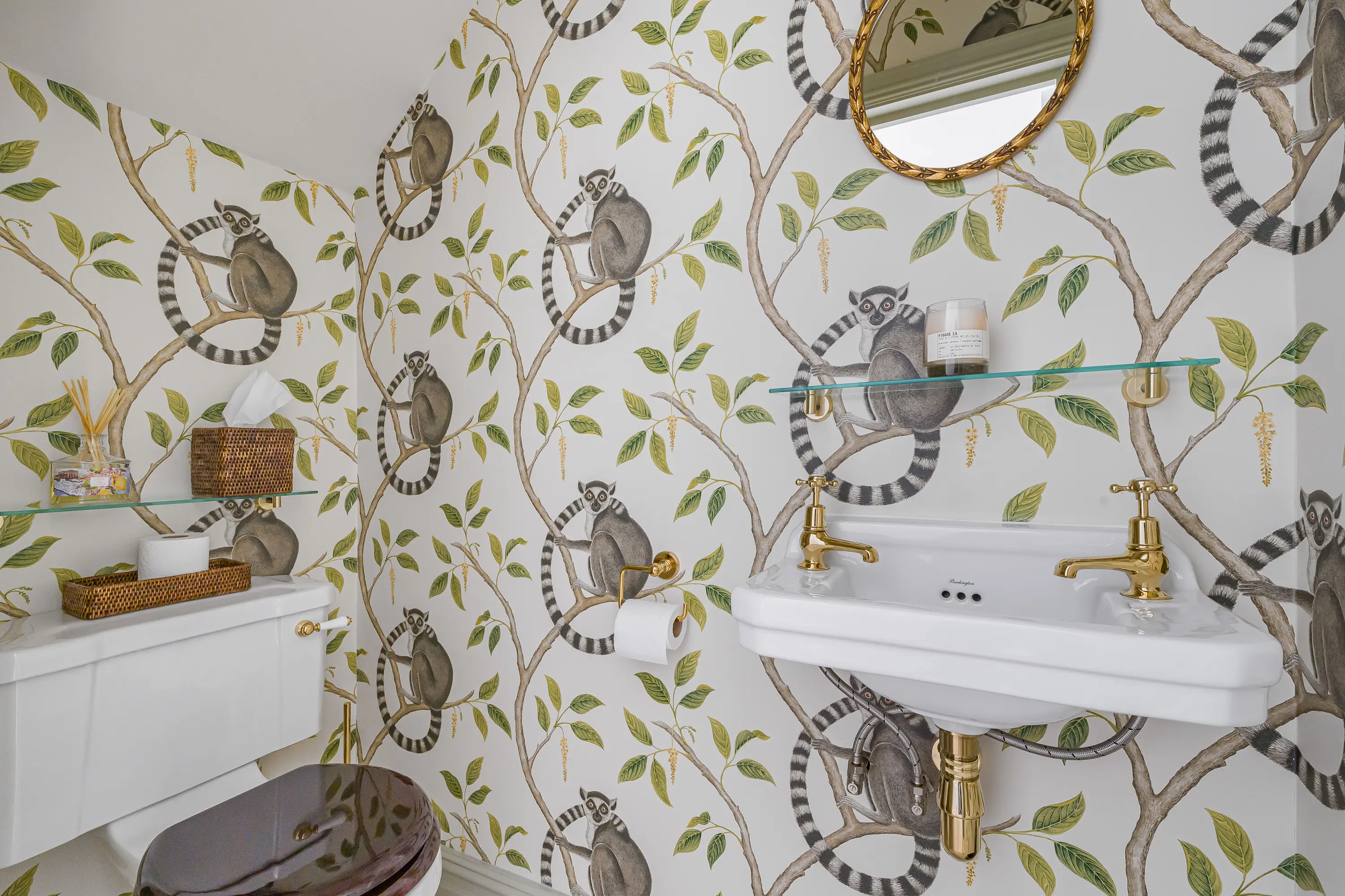 Gilded Lemurs: A Boutique Cloakroom